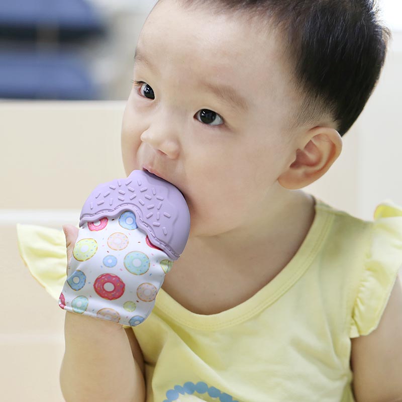 baby chew mitt
