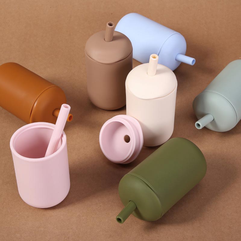 Silicone Straw Cup Factory Price