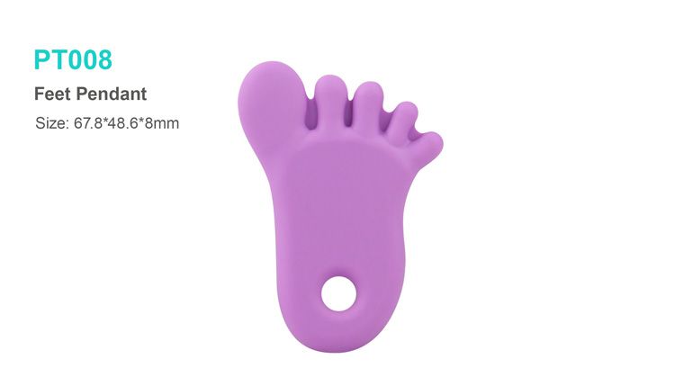 Silicone pendant, food grade silicone foot pendant wholesale